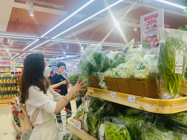 Chặng đường đến Bàn ăn: Vận chuyển, Bảo quản và Bày bán